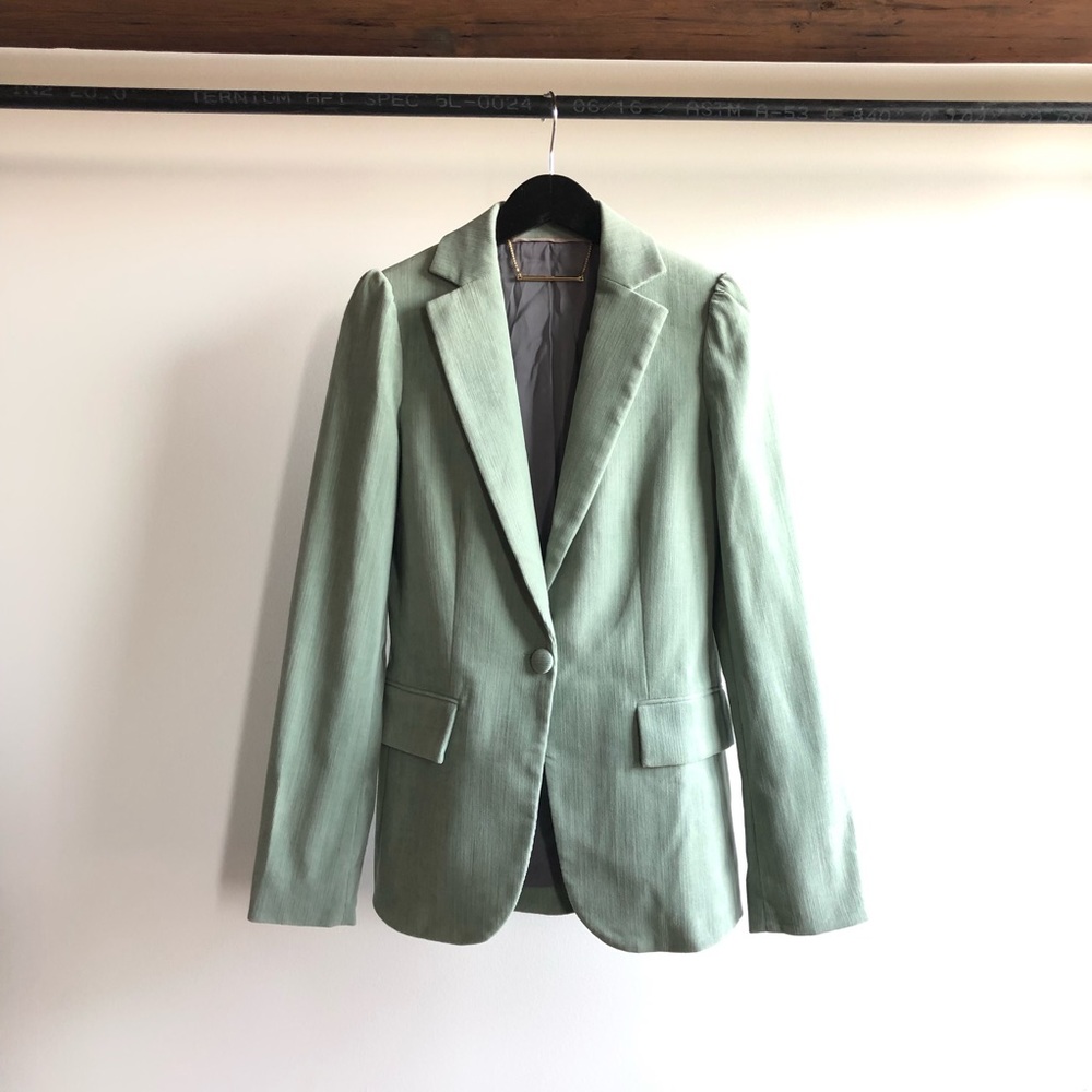 - frame velvet sage blazer